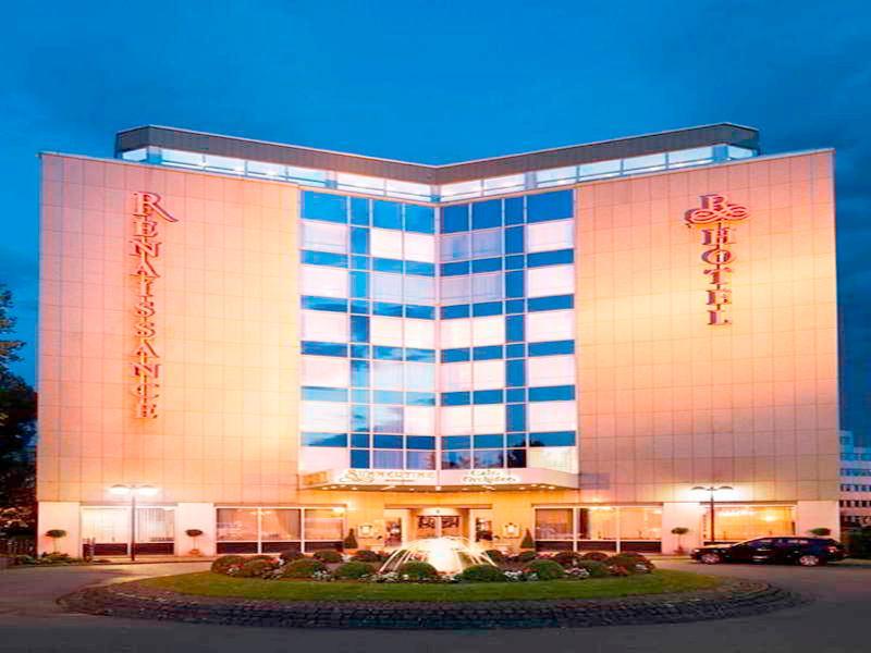 Renaissance Duesseldorf Hotel Exterior photo